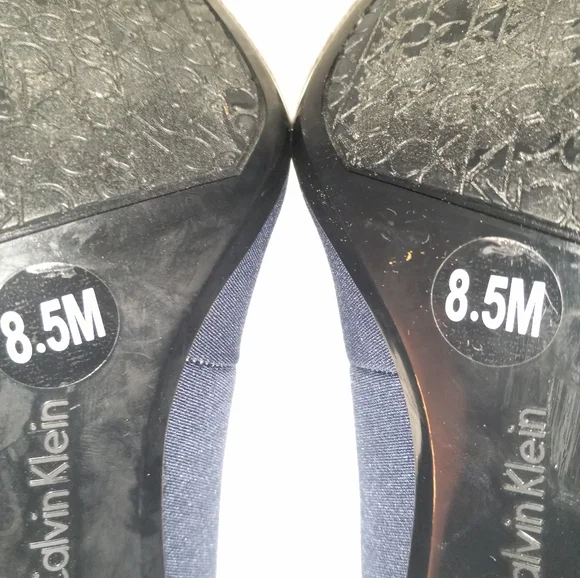 Sz.8.5 Women's Calvin Klein Nilly Heels - Picture 10 of 11